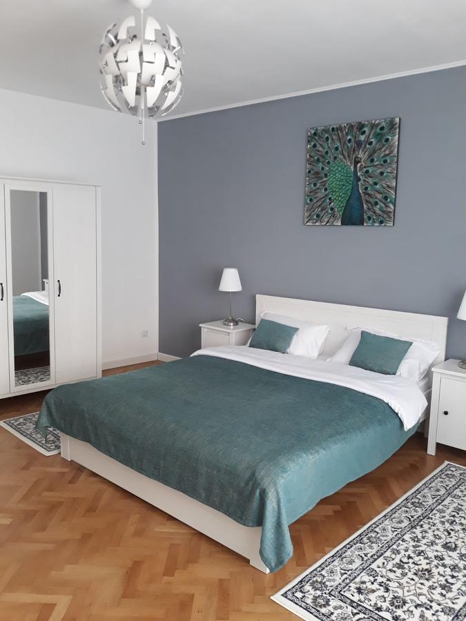 Apartment Bianco Central Сибиу Екстериор снимка
